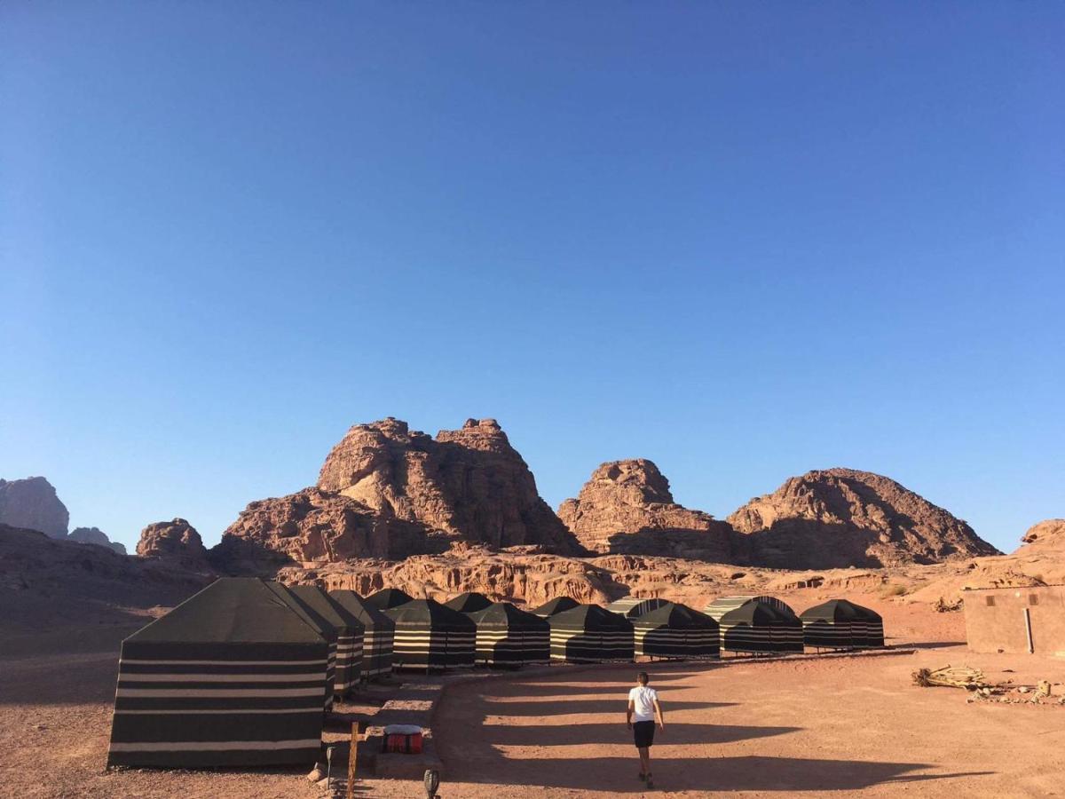 Wadi Rum Wanderlust Camp Zewnętrze zdjęcie