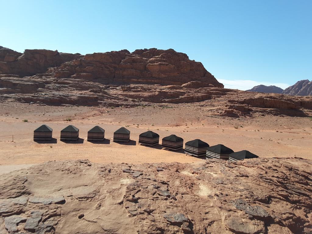 Wadi Rum Wanderlust Camp Zewnętrze zdjęcie