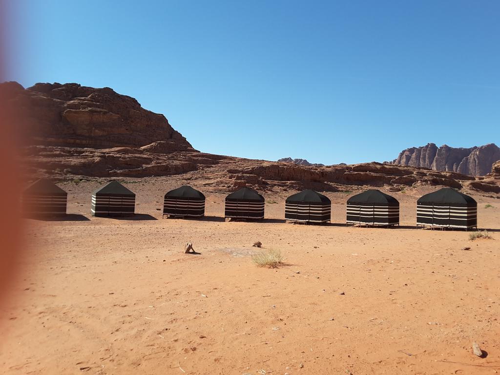 Wadi Rum Wanderlust Camp Zewnętrze zdjęcie