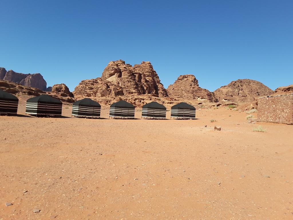 Wadi Rum Wanderlust Camp Zewnętrze zdjęcie