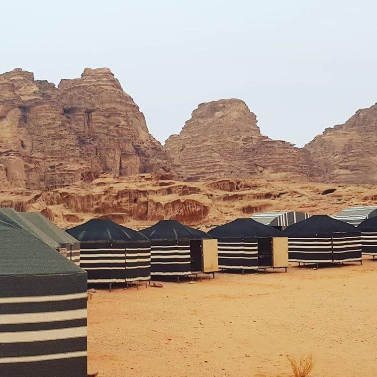 Wadi Rum Wanderlust Camp Zewnętrze zdjęcie